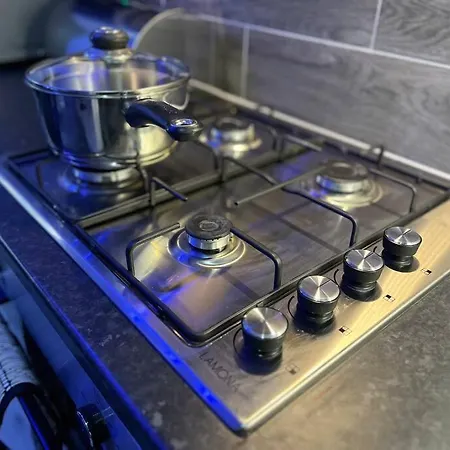 Holiday home Luxe Loft Living: A Away From Bradford (West Yorkshire)